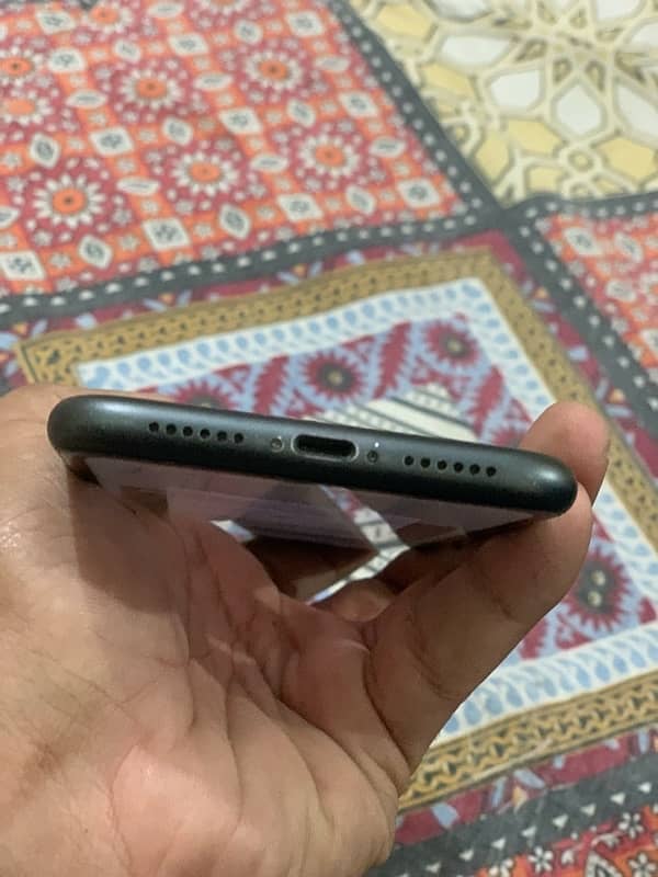 Iphone 11 Water pack Non pta 3