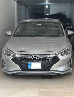 Hyundai Elantra 2021