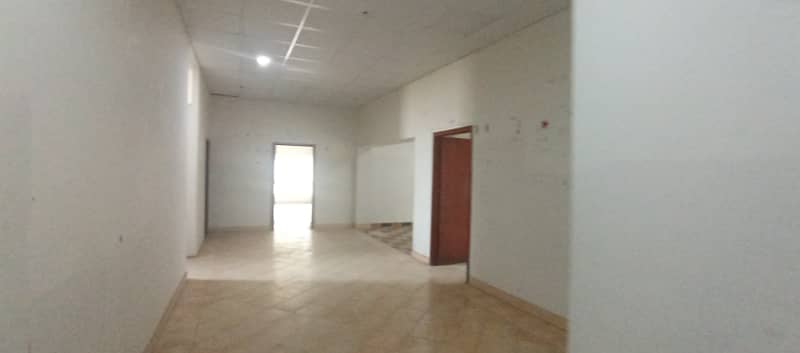 5000 SQFT OFFICE FOR RENT ON MAIN MM ALAM ROAD GULBERG ASKRI TOWER TRYCONE MALL OF LAHORE SHAHEEN COMPLEX LAHORE 17