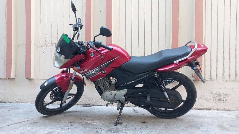 125 cc Yamaha ybr 125 Japanese All Original & Genieun fine Condition 2