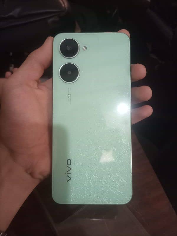 vivo  y 03  call me 03218398868 1