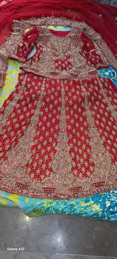 Bridal lehnga