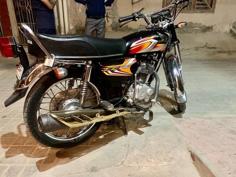 honda125 2022 model hyd num new jasie bike hae urgent selll 0