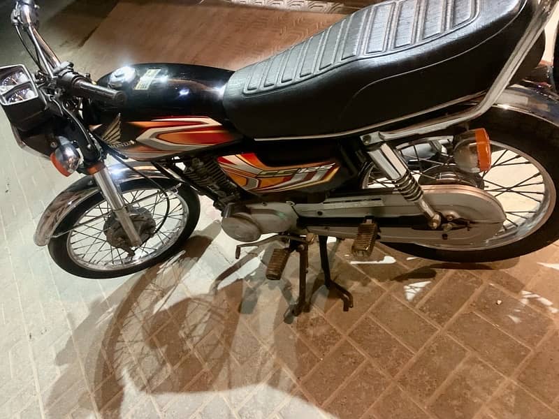 honda125 2022 model hyd num new jasie bike hae urgent selll 5