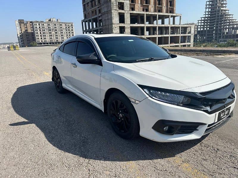 Honda Civic Turbo 1.5 2016 1