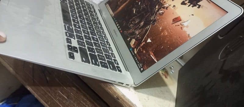 Apple MacBook Air 1