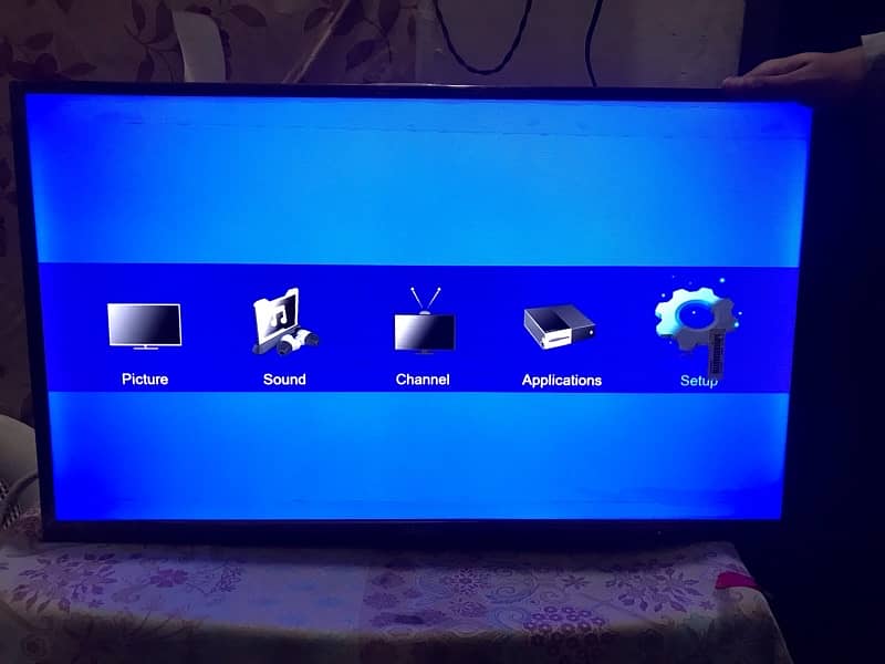 Haier 32 Inches Led H32D2M-HDR ( Just Box open ha baki bilkul new ha ) 1