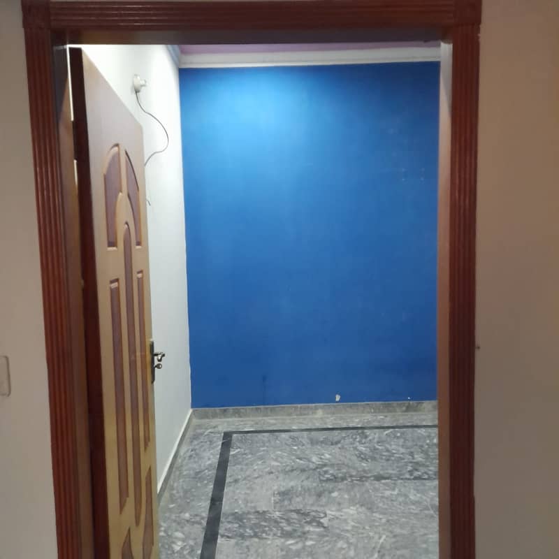 Brand New House, 2nd floor in just 20000 Rent, Sabzazaar Scheme Moor 1