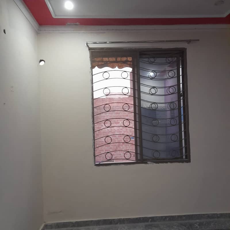 Brand New House, 2nd floor in just 20000 Rent, Sabzazaar Scheme Moor 5