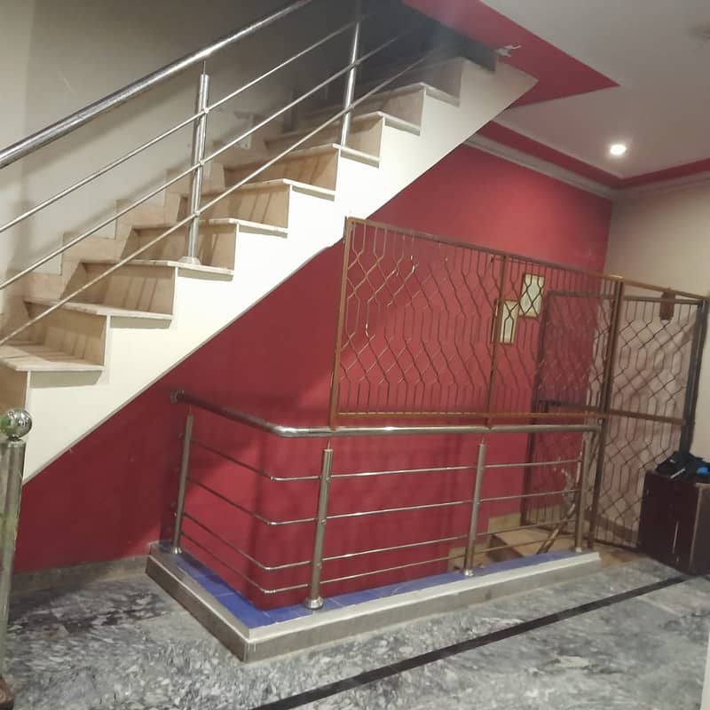 Brand New House, 2nd floor in just 20000 Rent, Sabzazaar Scheme Moor 13