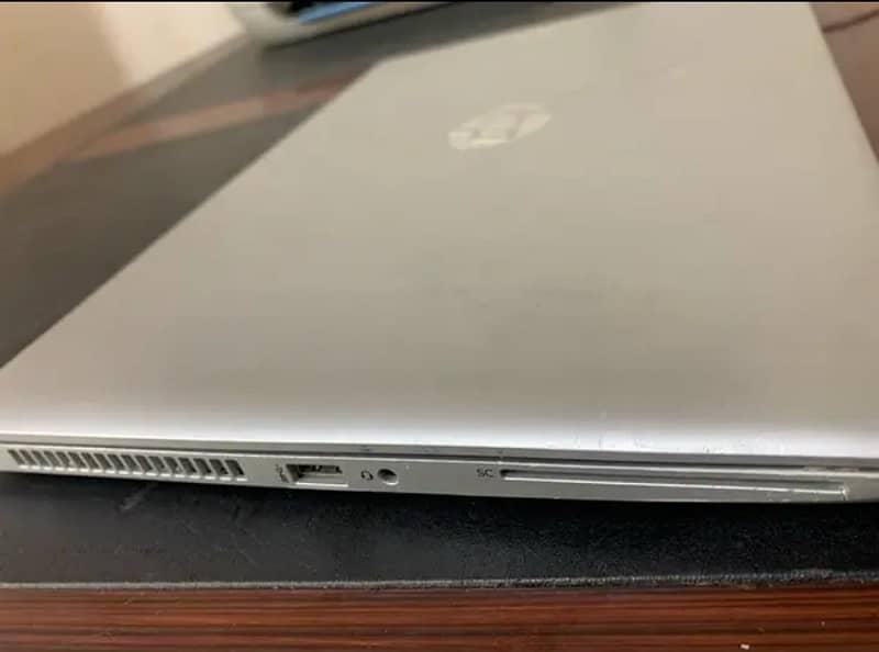 HP i5 8th generation 4