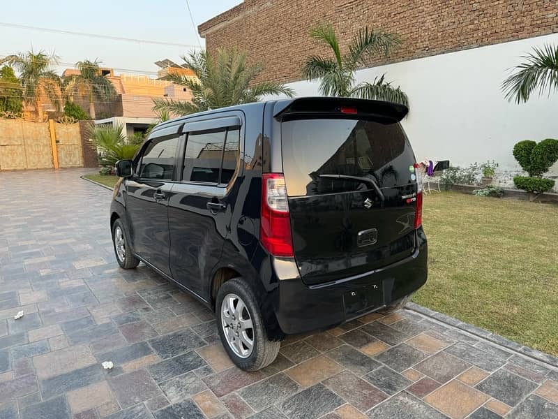 Suzuki Wagon R 2013 15