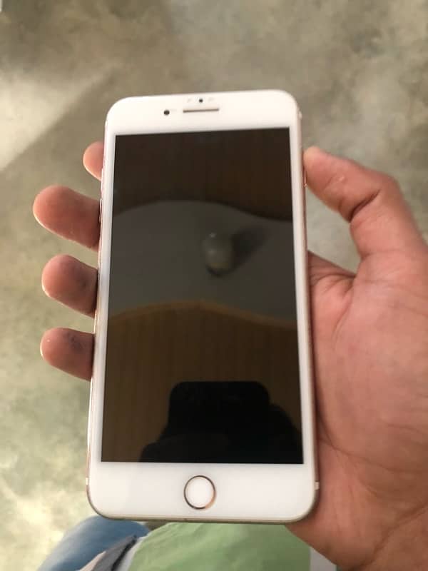 iPhone 7plus non pta 6