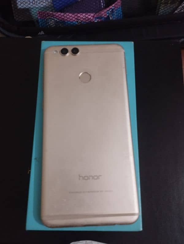 Honor 7x 4GB & 64GB 1