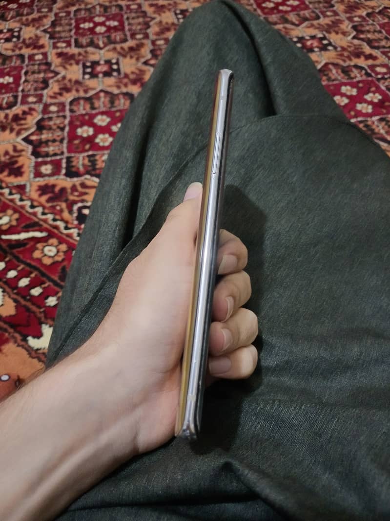 OnePlus 8 4