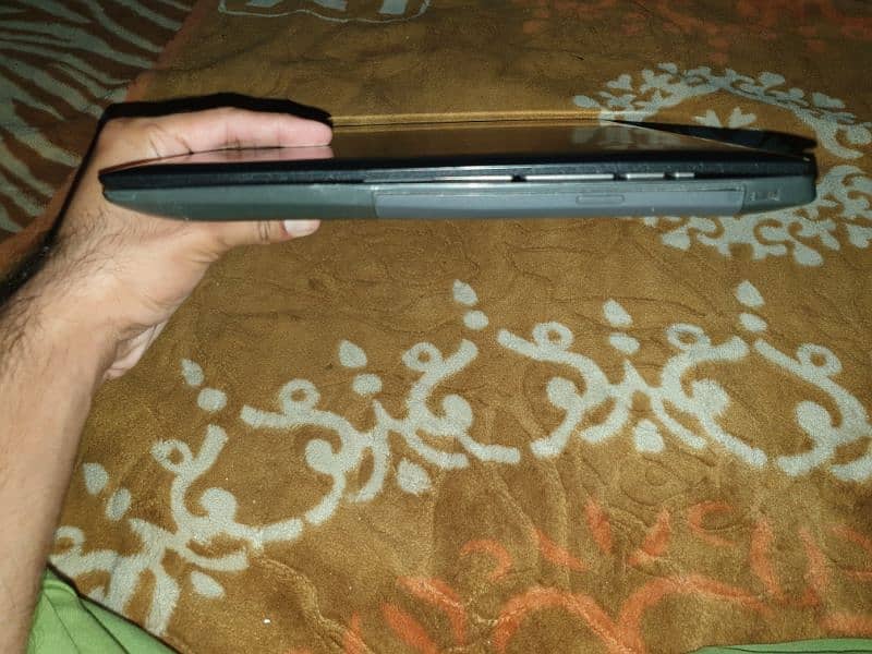 Lenovo Laptop 7th Generation 4