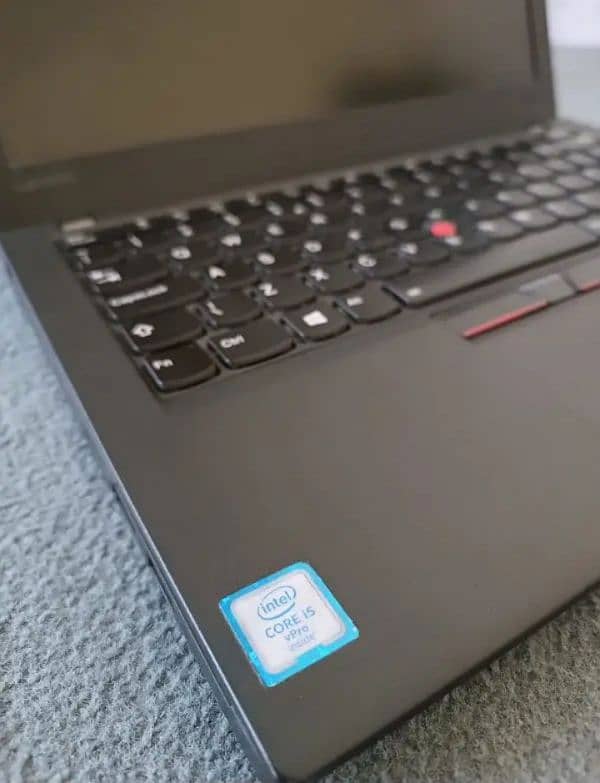 Lenovo x270 1