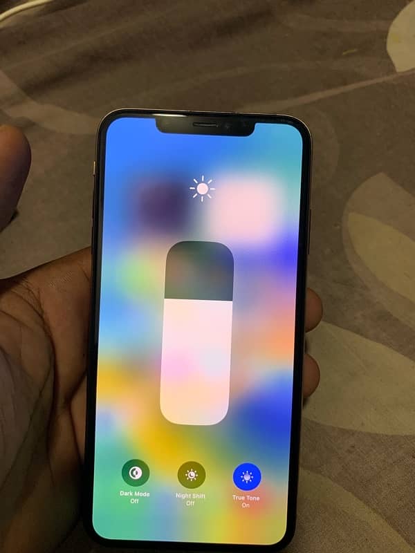 IPHONE XS MAX 64gb NON PTA 8