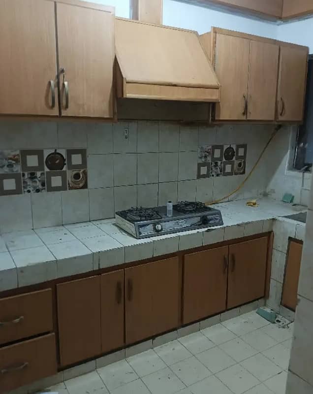 G-11/3 FGEHA D-Type 2nd Floor Flat For Rent 3