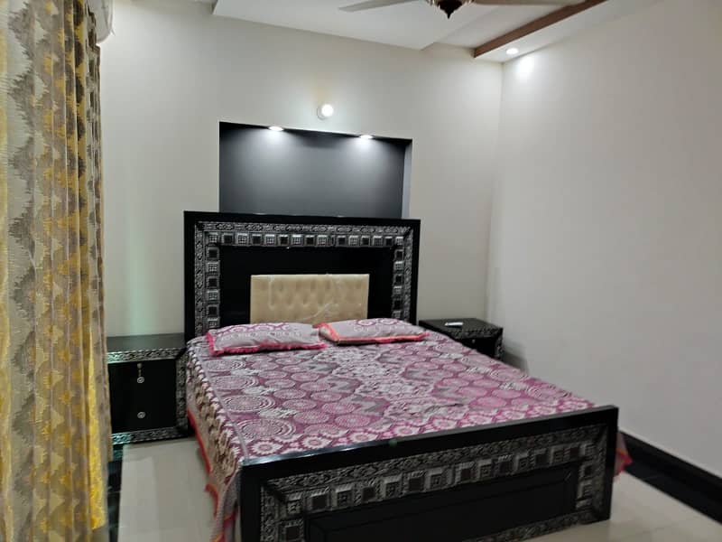 Furnished Five Marla Upper Portion in Bahria Town Lahore 0