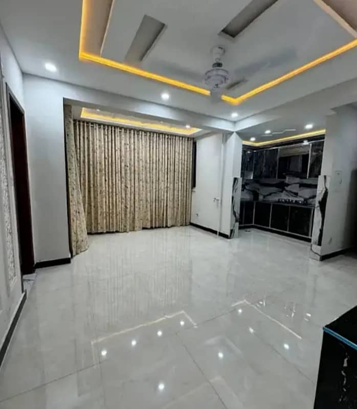 G-11/4 PHA D-Type Fully Renovated Flat For Sale 7