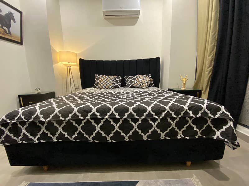 1 and 2 BHK furnished Luxurious apartment daily basis available 0