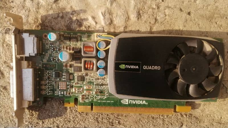 Nvidia Quardo 600 1GB DDR3 128 bit 0