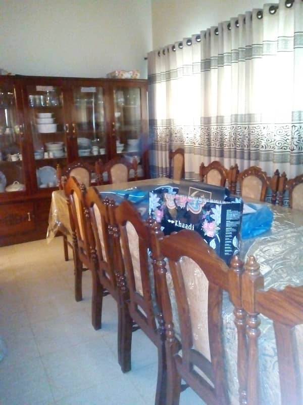 1000 Yards Well Maintained House For Sale In FB Area Block 4 5