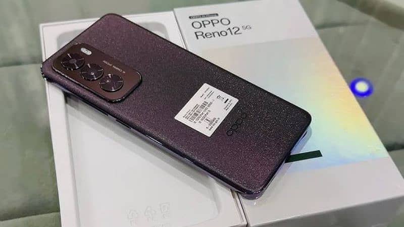 Oppo Reno 12 5g 12+12/512 0