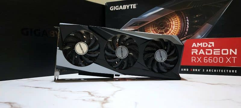 Gigabyte rx 6600xt 8gb triplefan varient gaming graphics card 0