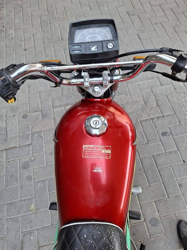 Honda CD70 CC 2