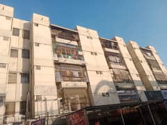 5 ROOMS FLAT FOR SALE IN SAIMA BLEASSING APARMENT NORTH KARACHI