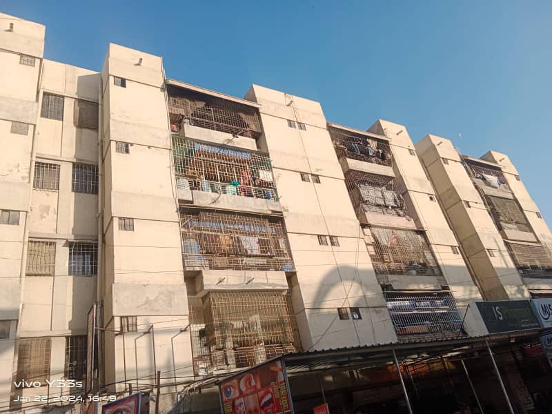 5 ROOMS FLAT FOR SALE IN SAIMA BLEASSING APARMENT NORTH KARACHI 0