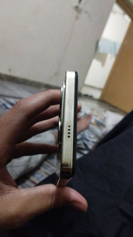 Tecno spark 20 8gb Ram  128 gb Rom 1