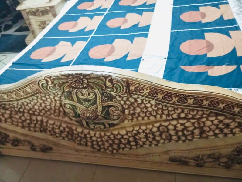 Bedroom Furniture for SELL (Used) 3