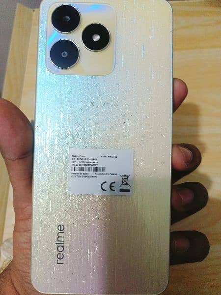 Realme C53 0