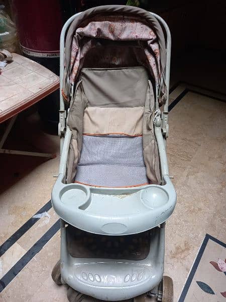 kids pram for sale in good condition 0