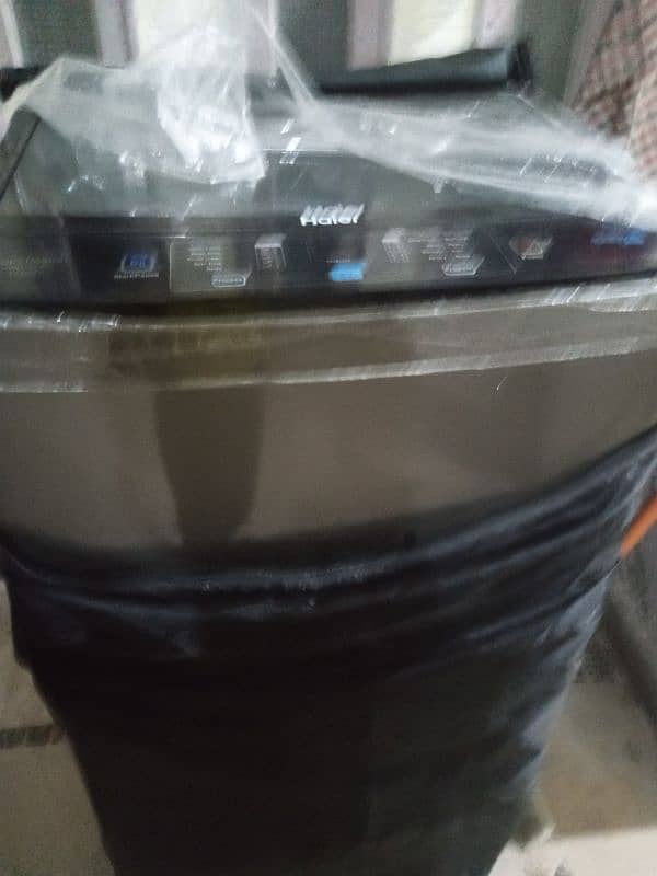 Automatic Haier washing machine 4