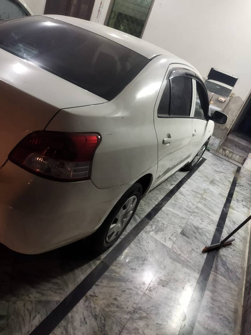 Toyota Belta 2007/12 2