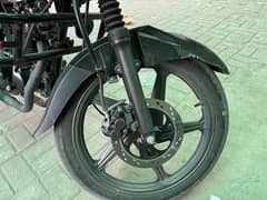 Suzuki GR150 Black