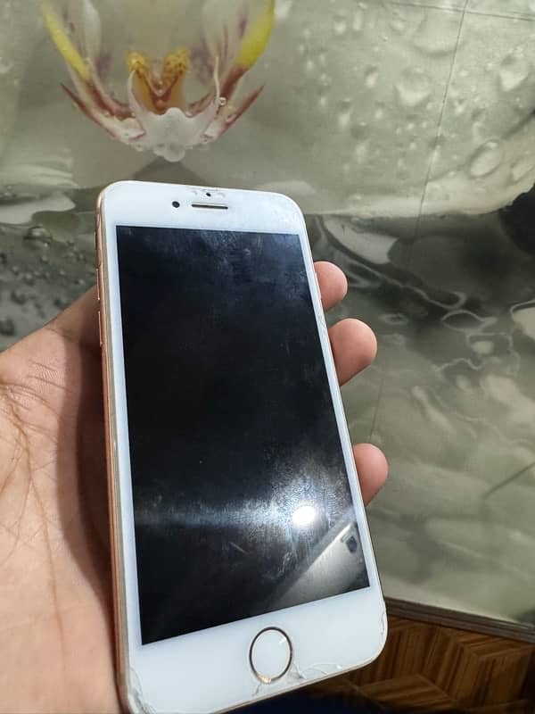 IPHONE 8 PTA 2