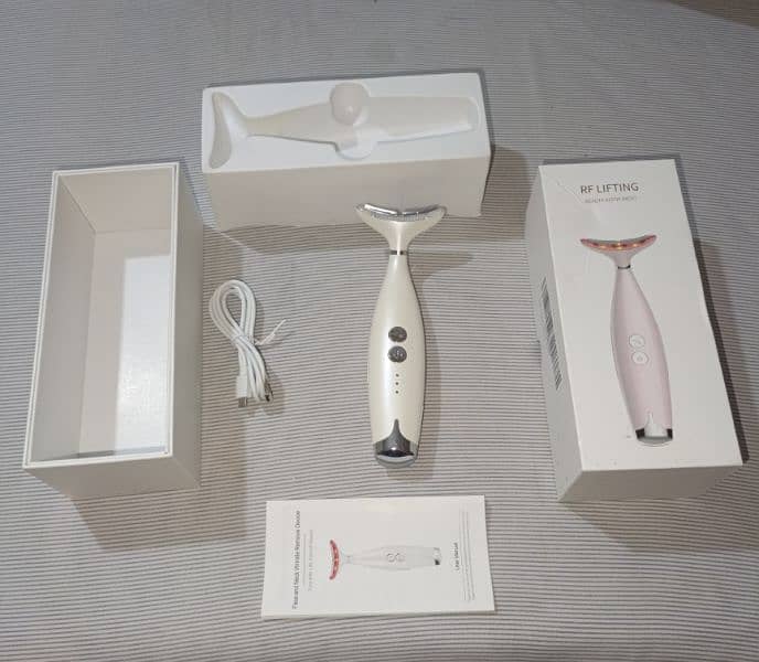 Facial Skin Lifting Massager 4