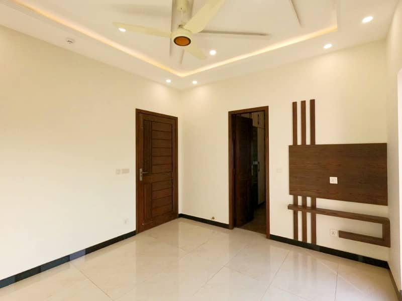 Reserve A Centrally Located House Of 5 Marla In DHA 9 Town Block C 19