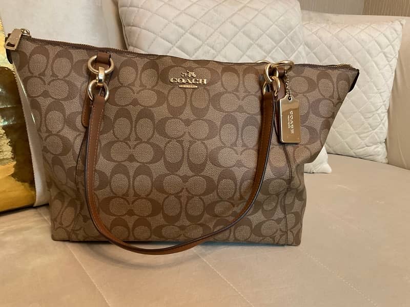 Coach Ava Tote In Signature Canvas/Luxury Handbags/Designer bags 4