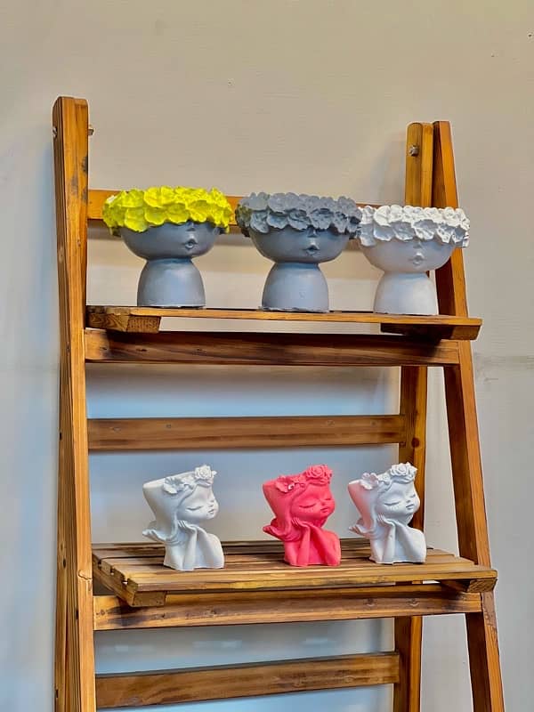 indoor planters, vases and sculpture 3