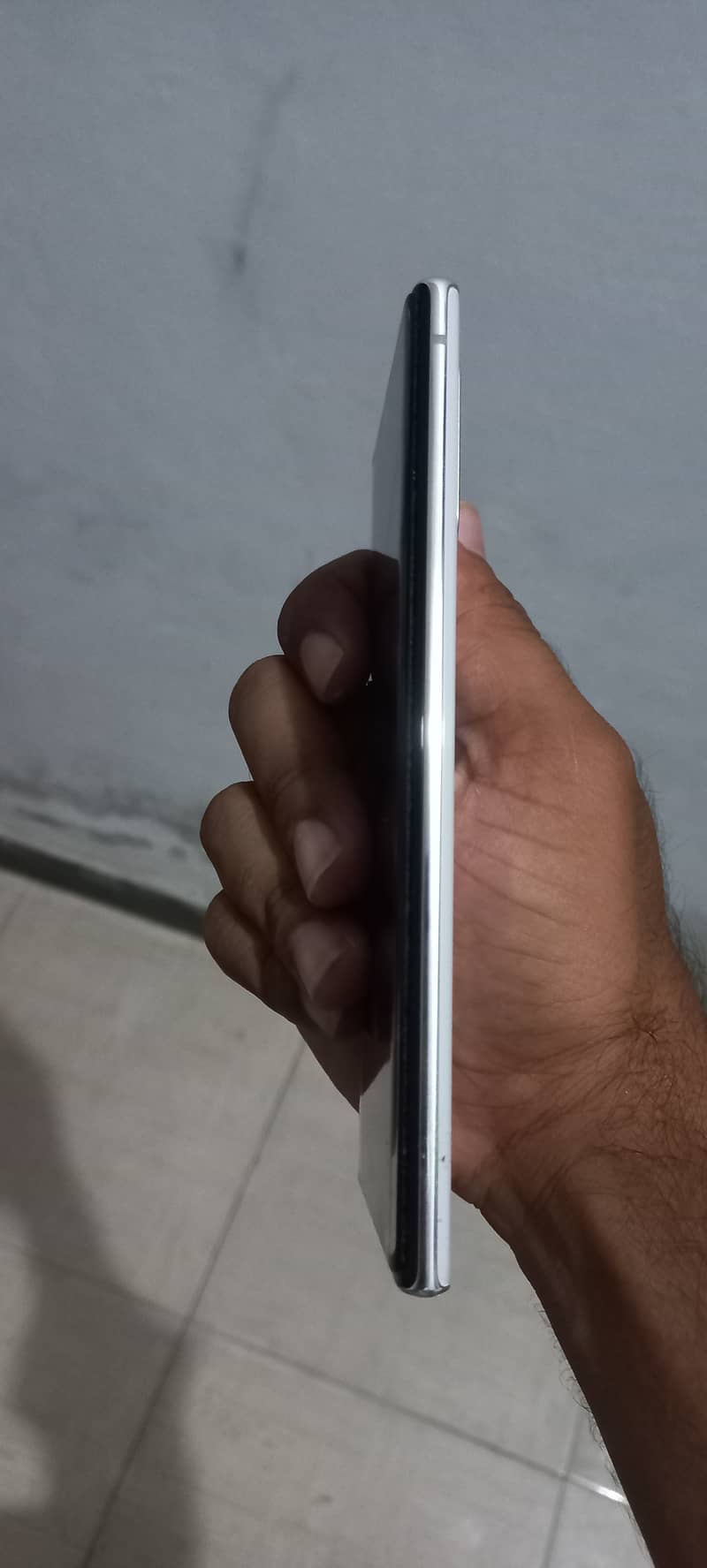 Samsung Note 10 white clour 4