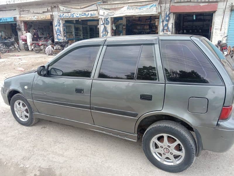 Suzuki Cultus VXL 2008/9 5