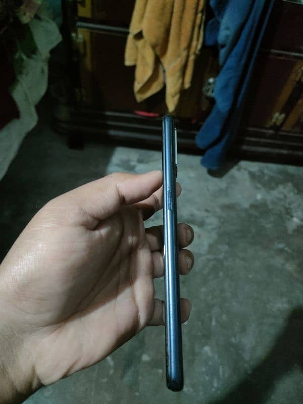 oppo A53 with box and charger 4