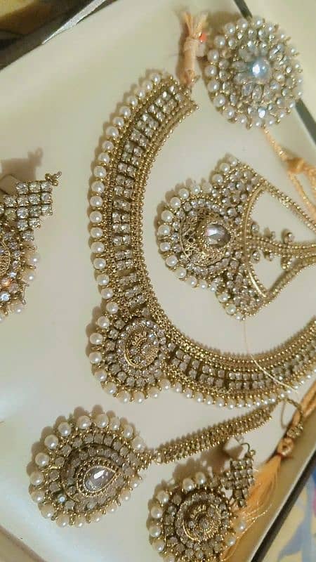 jewellerysets and bangals 4