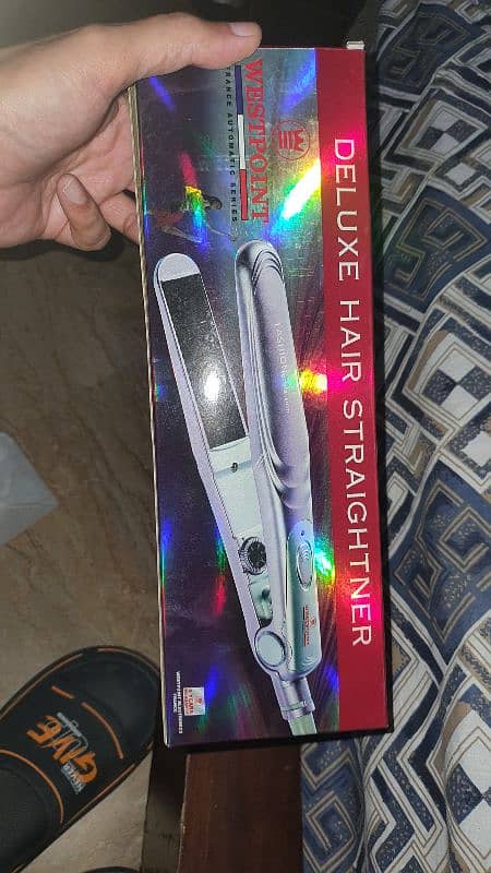 WESTPOINT HAIR STRAIGHTNER (MADE IN FRANCE) AVAILABLE IN HALF PRICE 8